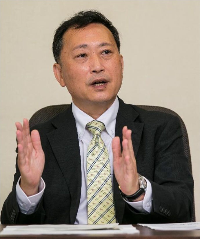 名大受験に向けた河合塾が提供する様々なプログラムを紹介する近藤氏