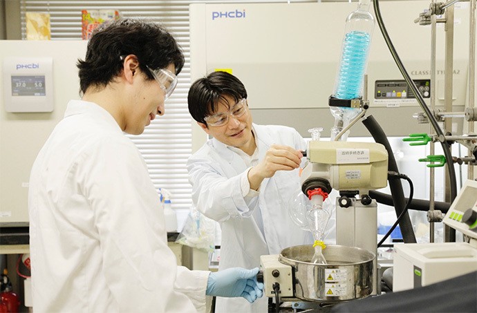 高校生が潜入レポート!! 神奈川大学工学部の研究室ってどんなところ?