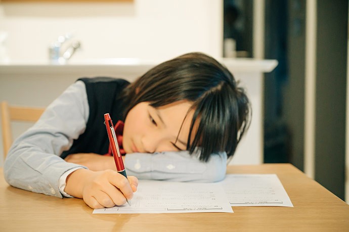 原因は受験勉強や人間関係 子どものストレスを軽減するためのコミュニケーション法