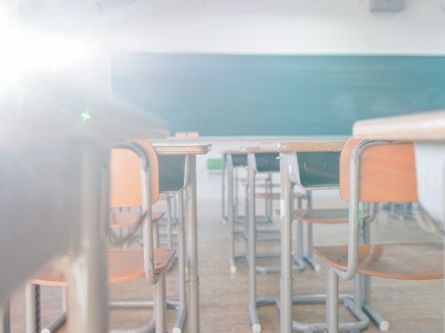 教室に入れてもらえなかった中学生 から考える校則 学生たちがオンライン勉強会 朝日新聞edua