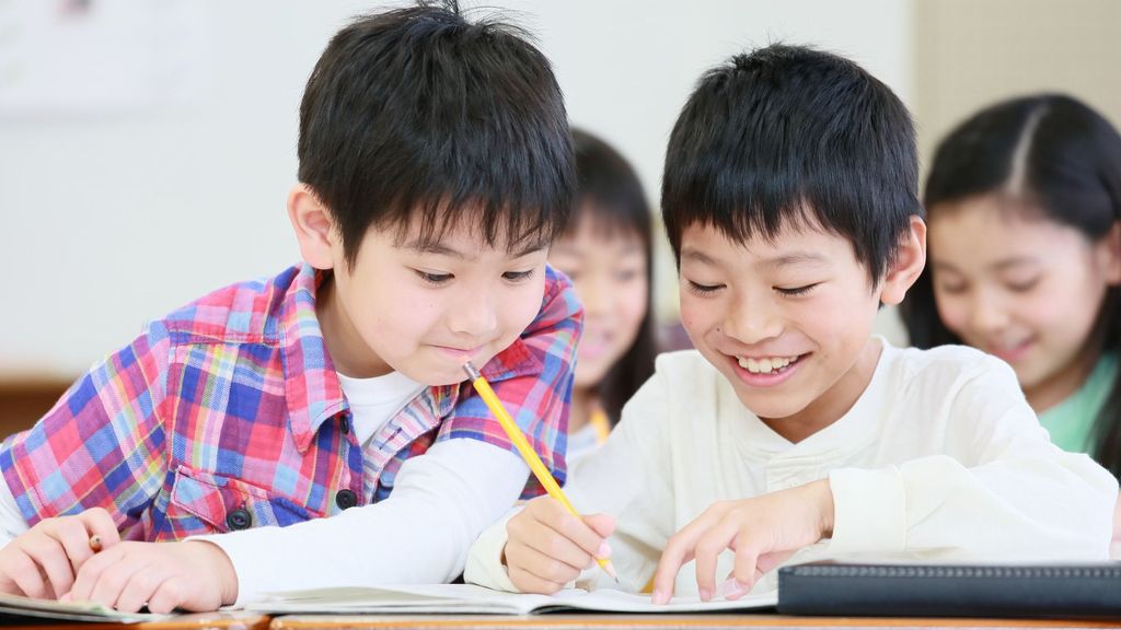 学習に役立つ!なるほど新聞活用術 3 (新聞をつかって記事をつくろう) 学習に役立つ!なるほど新聞活用術 3 (新聞をつかって記事を