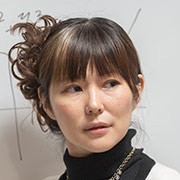 杉山奈津子