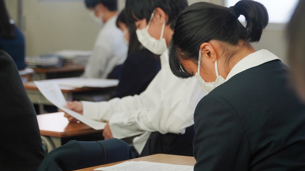 新学期は9月スタートに ネットで声を上げる高校3年生たちの苦悩 9月入学は是か非か 朝日新聞edua