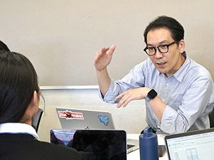 三田国際科学学園・辻敏之先生のサイエンス（前編）――「考えろ」と言う前に「考え方」を教える
